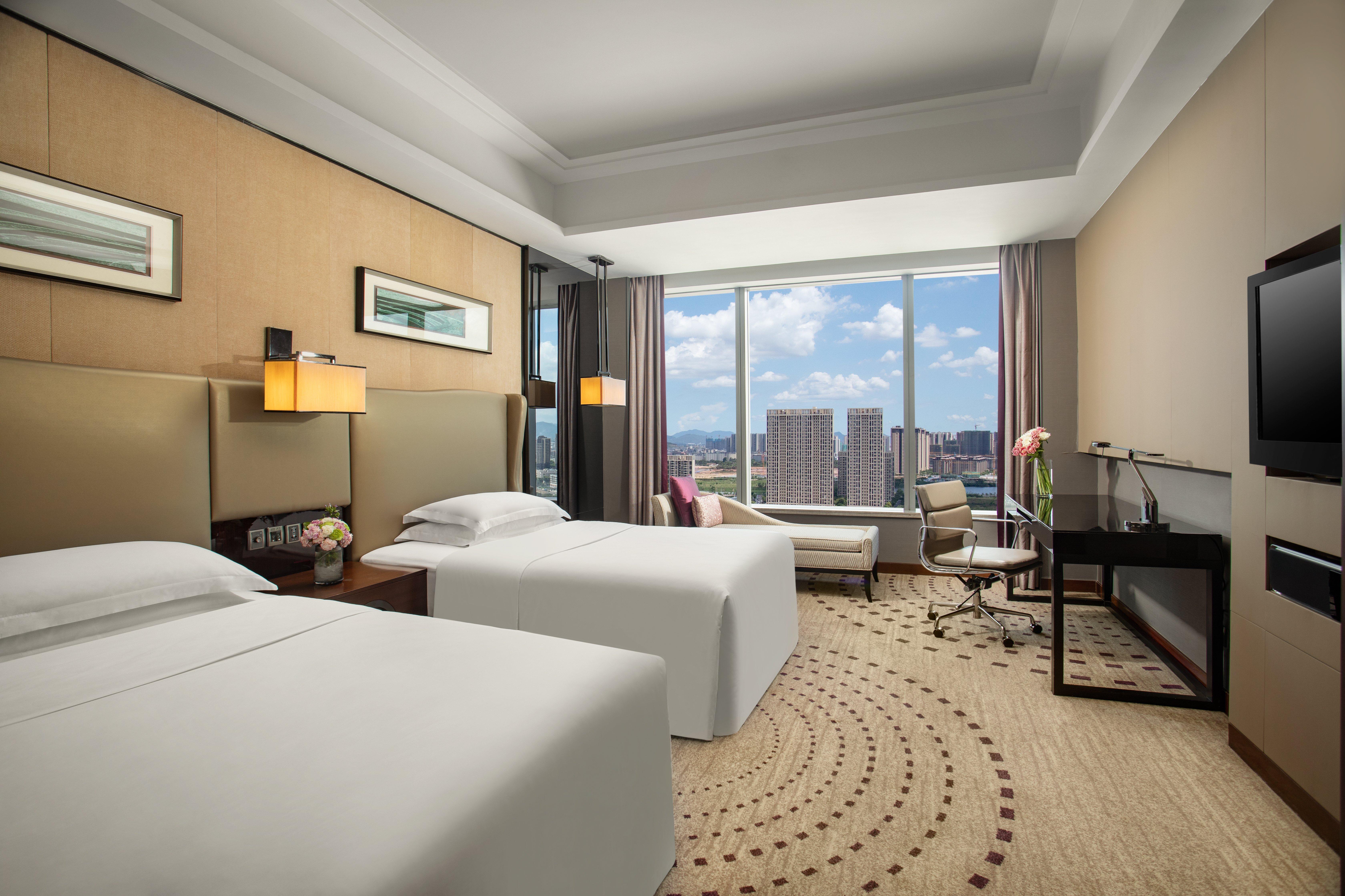 Crowne Plaza Huizhou By Ihg Hotel ภายนอก รูปภาพ